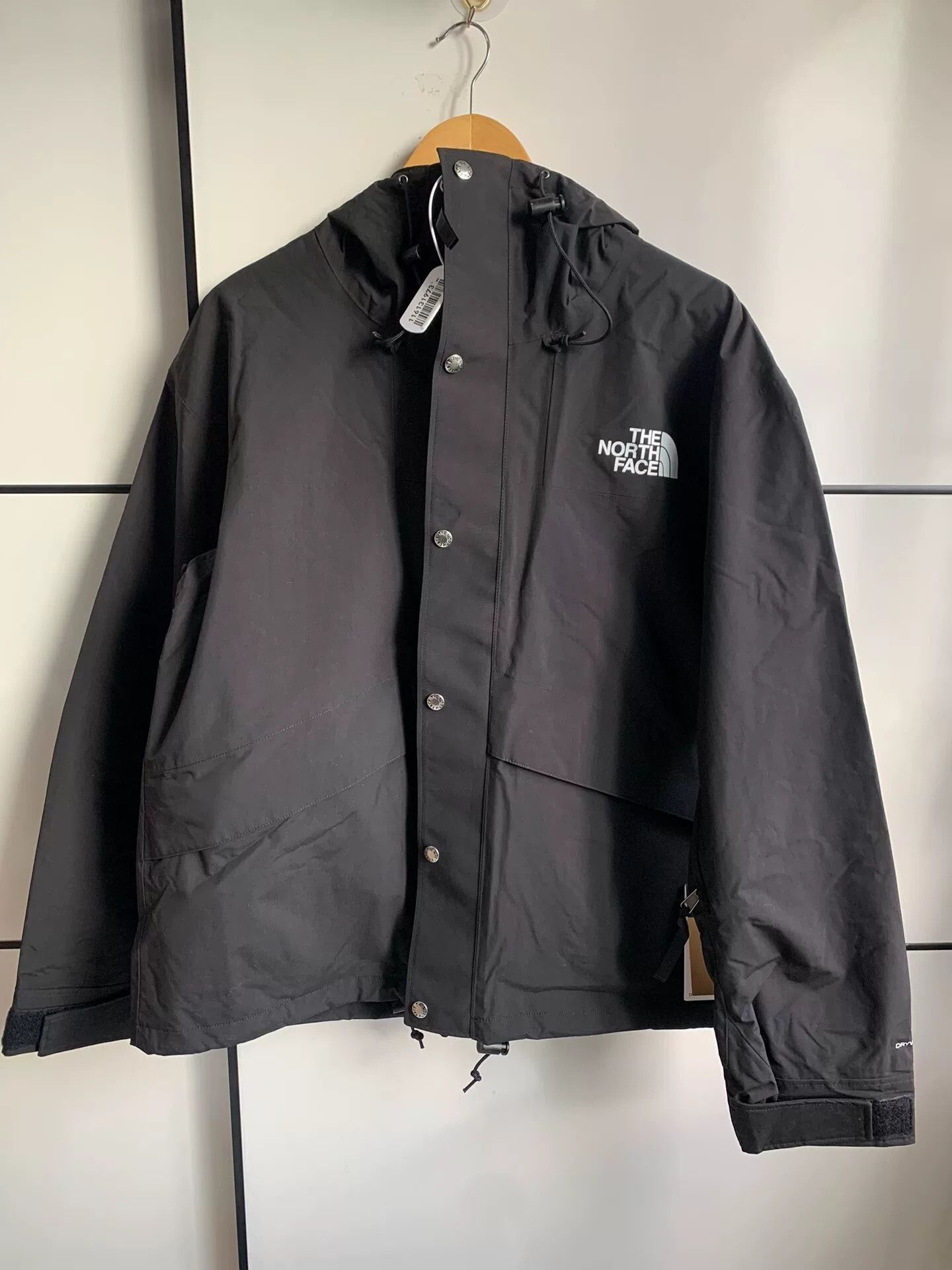 Kaws × The North Face THE NORTH FACE X KAWS RETRO OVERSIZED 1986