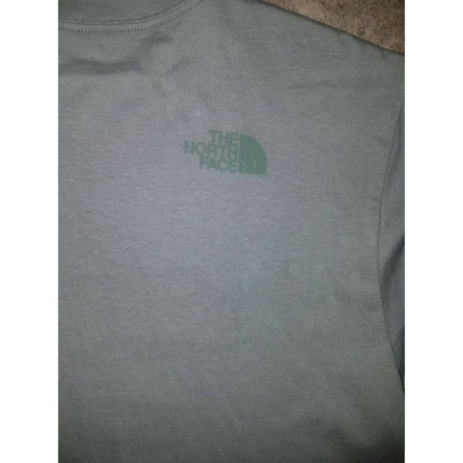 The North Face The North Face T-Shirt Mens S Beige Graphic Regular Size S Beige Mens T-Shirt Graphic The North Face Size US S / EU 44-46 / 1 - 5 Thumbnail