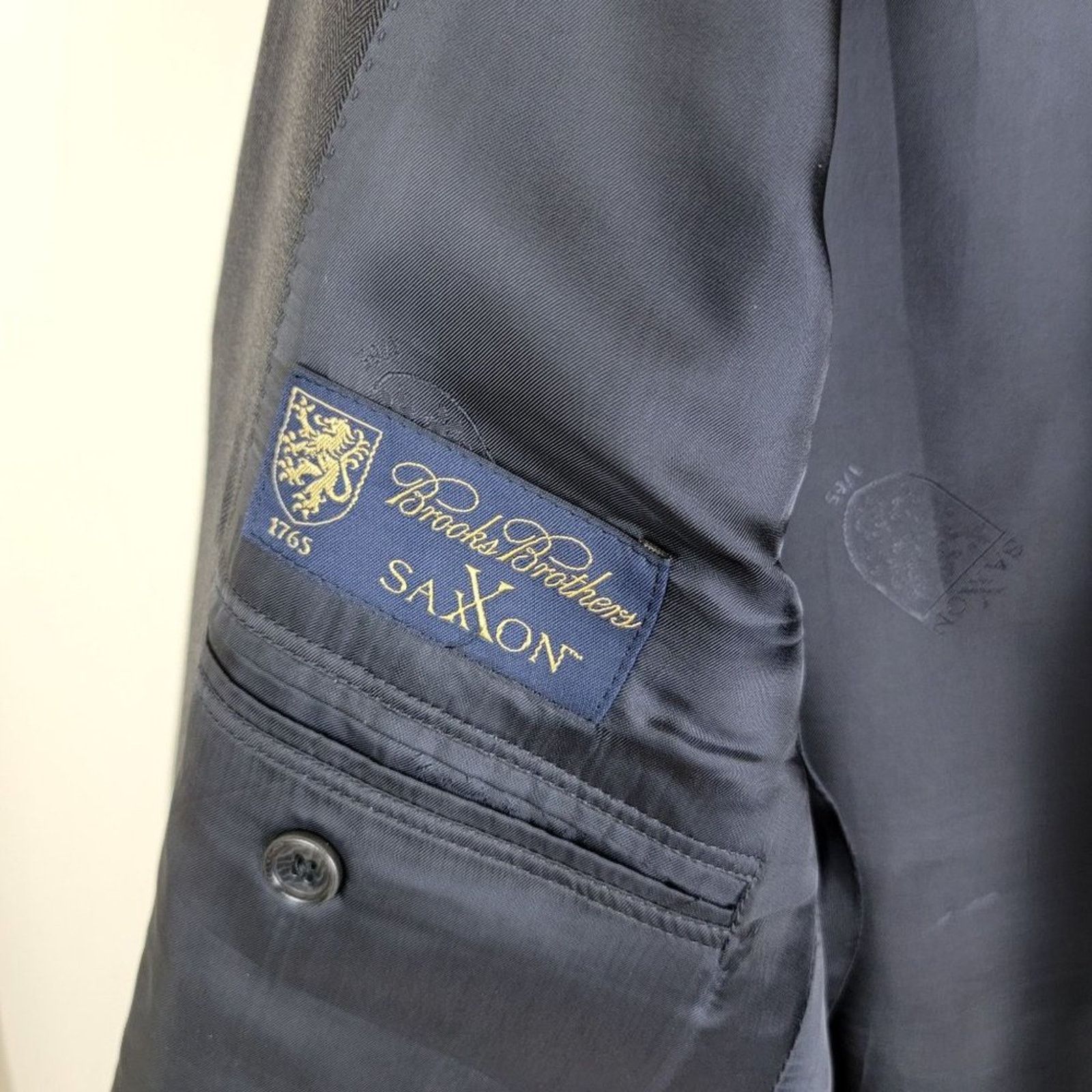 Brooks Brothers Brooks Brothers 1818 Men's Saxxon Fitzgerald Wool Blazer Size 42L - 9 Thumbnail