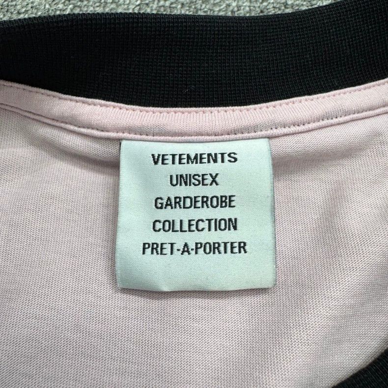 Vetements Vetements Pink Pig Fake Two-Piece Long Sleeve Size US XS / EU 42 / 0 - 3 Thumbnail