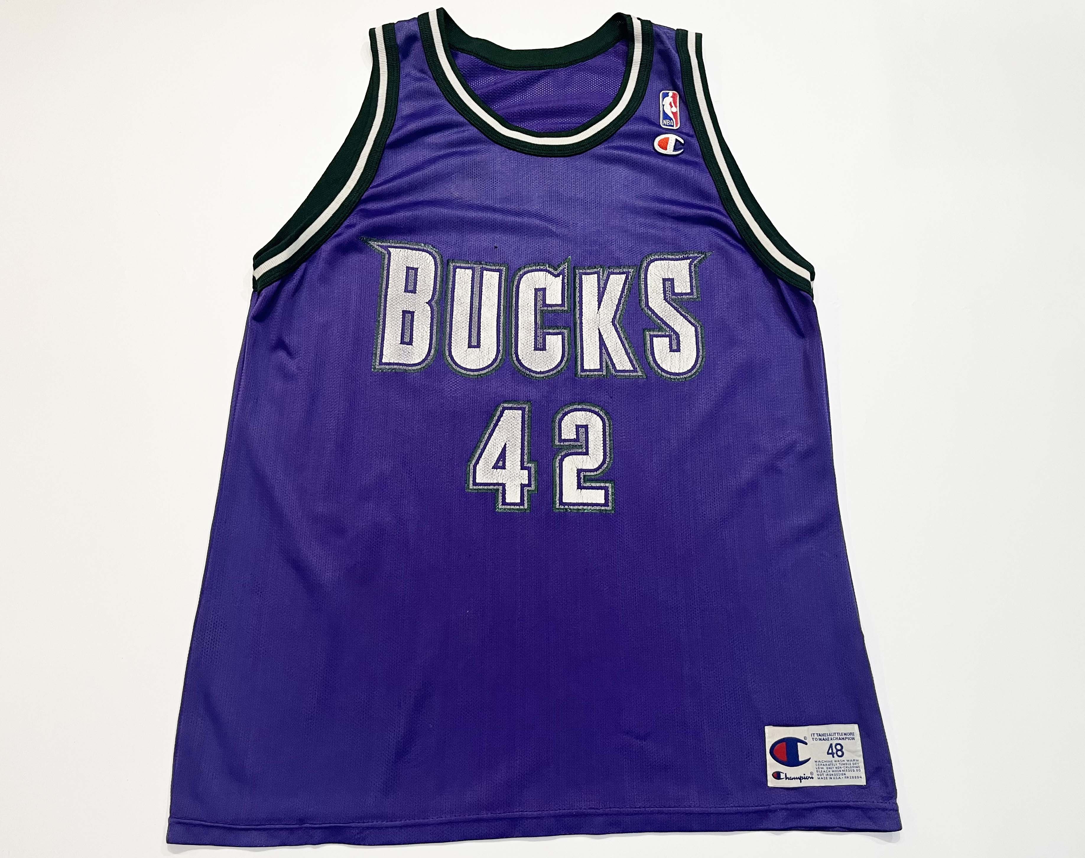 Champion Vintage Champion NBA Milwaukee Bucks BAKER #42 Jersey Size US L / EU 52-54 / 3 - 1 Thumbnail