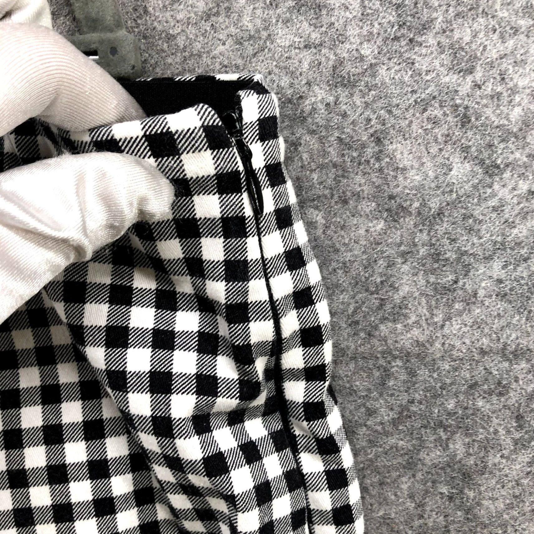 Old Navy Old Navy Wow Crop Slim Fit Pants Womens 18 Black White Gingham High Rise Cropped Pants Plus Size Womens 18 Black White Gingham Punk Rock Style Size 40" / US 18 - 5 Thumbnail