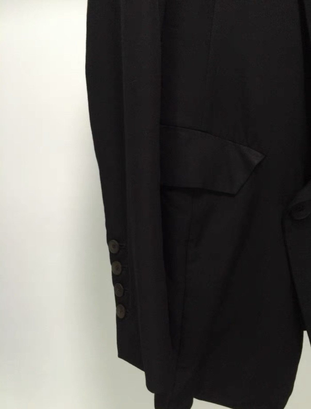 Julius JULIUS × ISETAN SPECIAL EDITION CUPRO WOOL RAYON GABARDINE Size 38L - 4 Thumbnail