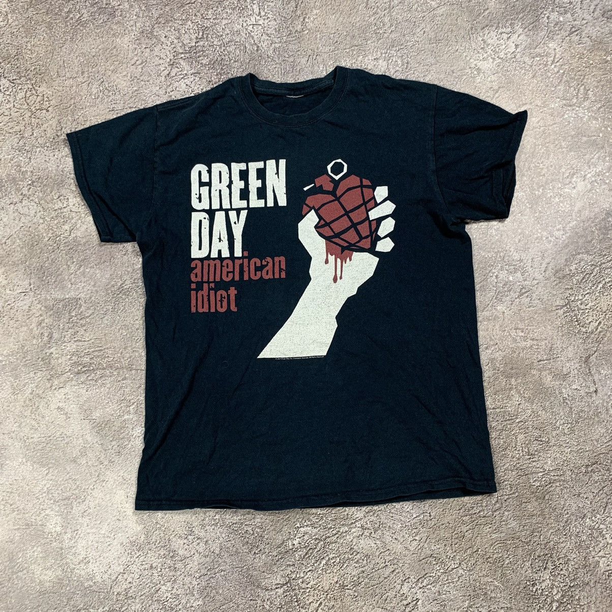 Band Tees VINTAGE Y2K BAND TEE GREEN DAY ANGRY IDIOT AMERiCAN 90s Size US S / EU 44-46 / 1 - 1 Thumbnail