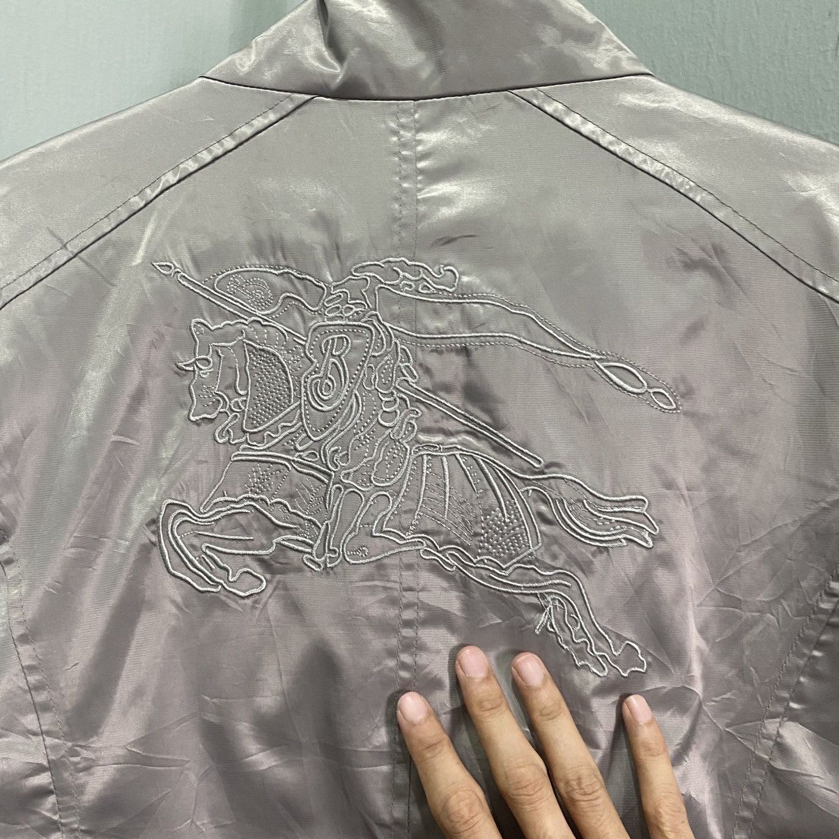 Burberry Archive Burberry MetallicGrey Equestrian Knight BomberJacket Size L / US 10 / IT 46 - 6 Thumbnail