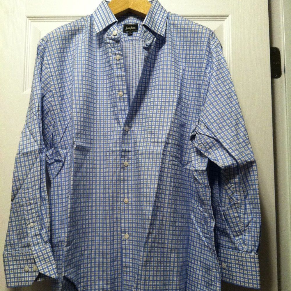 Neiman Marcus NEIMAN MARCUS MENS COTTON CASUAL SHIRT SIZE: 17.5/32-33 Size US XL / EU 56 / 4 - 3 Thumbnail