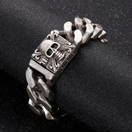 Other Skull. Cuban Link Chain Bracelet Size ONE SIZE - 4 Thumbnail