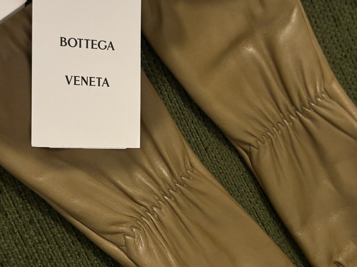Bottega Veneta Bottega Veneta Leather & Cashmere Gloves Size ONE SIZE - 2 Thumbnail