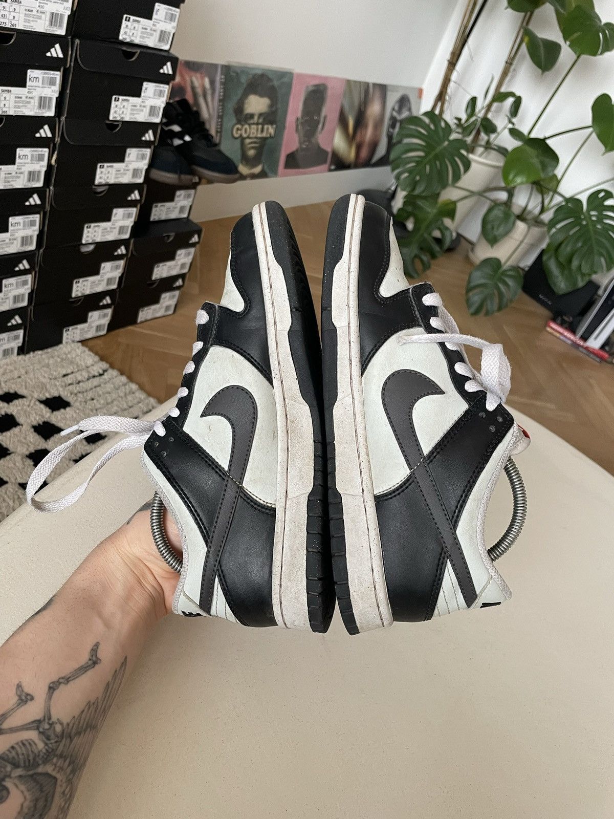 Nike 6Y (GS) Nike Dunk Low Mini Swoosh Sneakers Streetwear Hype Size US 6 / EU 39 - 5 Thumbnail