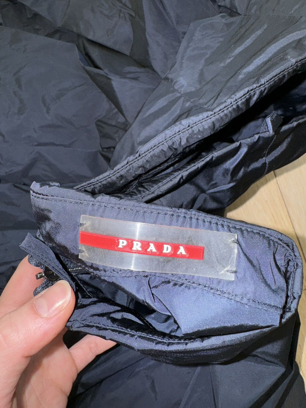 Prada Stunning rare archive vintage prada skirt Size 28" / US 6 / IT 42 - 11 Thumbnail