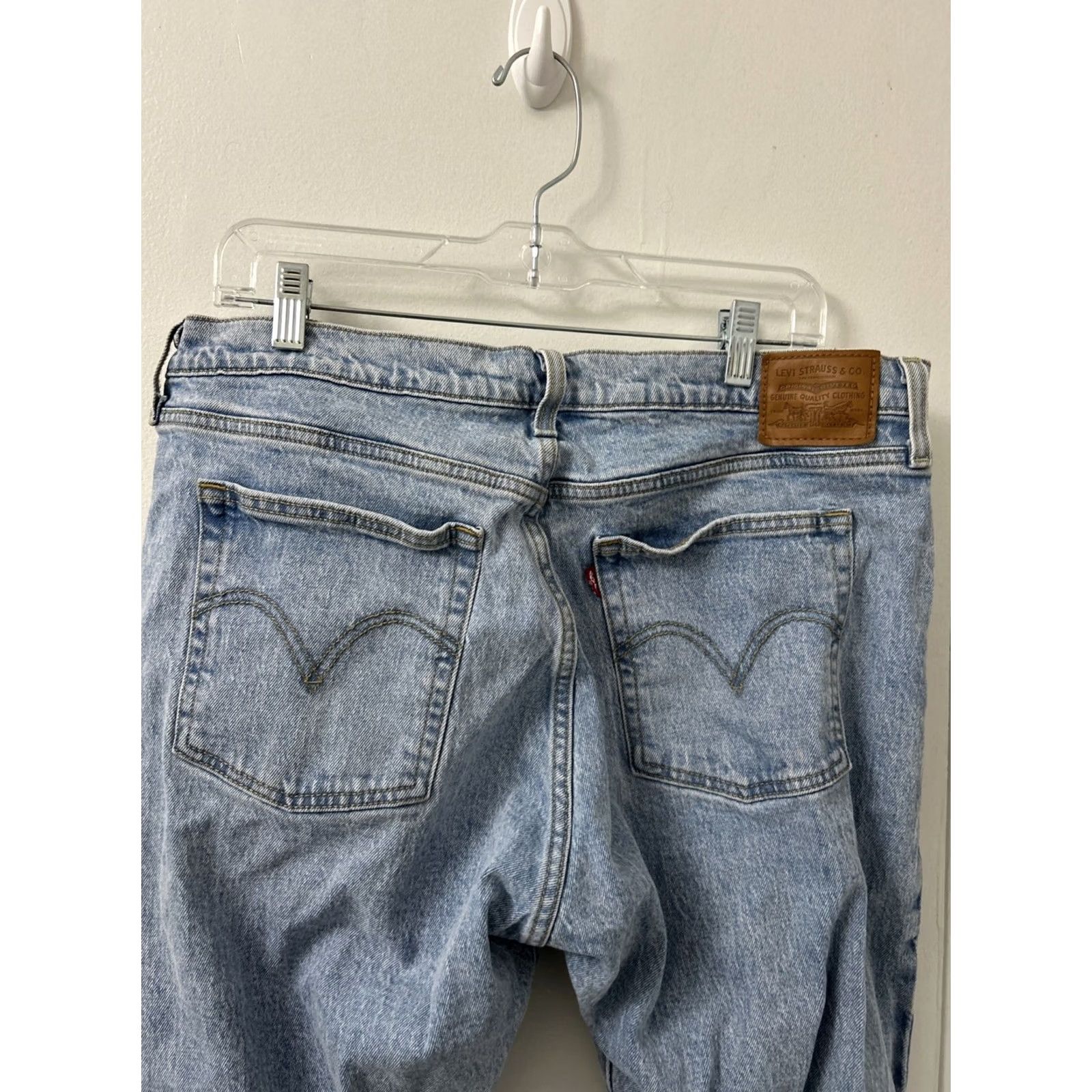 Levi's VINTAGE Levi's Premium Jeans Womens 33x27 Blue Wedgie Denim Straight Fit Button Zip Regular 5-Pocket Embroidered Stretch Retro Mens? Wait. Size 24" / US 00 / IT 34 - 6 Thumbnail