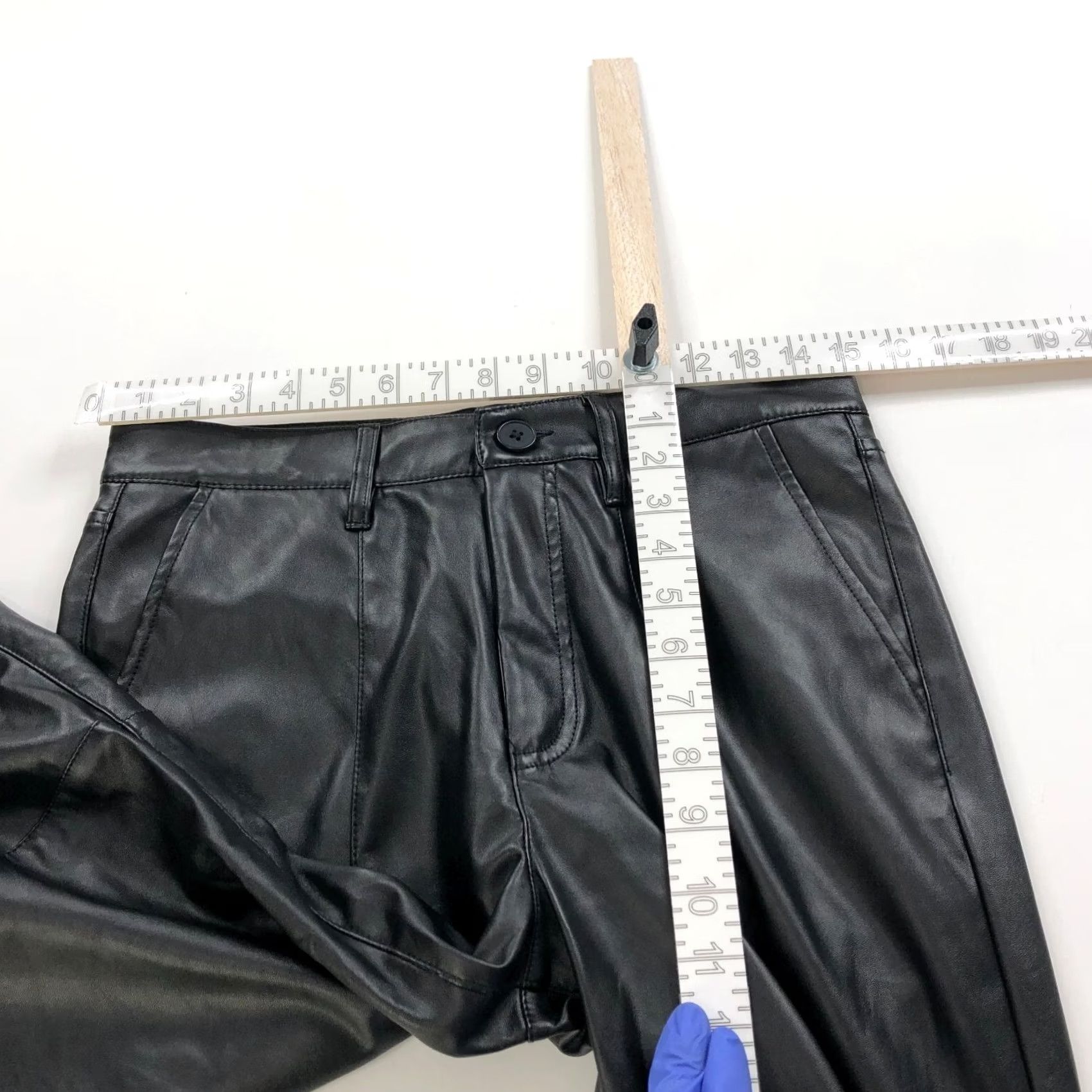 Vintage VINTAGE Kut From The Cloth 6 Pants 30W 28.5L High Rise Faux Leather Slit Black MINT Womens Size 28" / US 6 / IT 42 - 7 Thumbnail