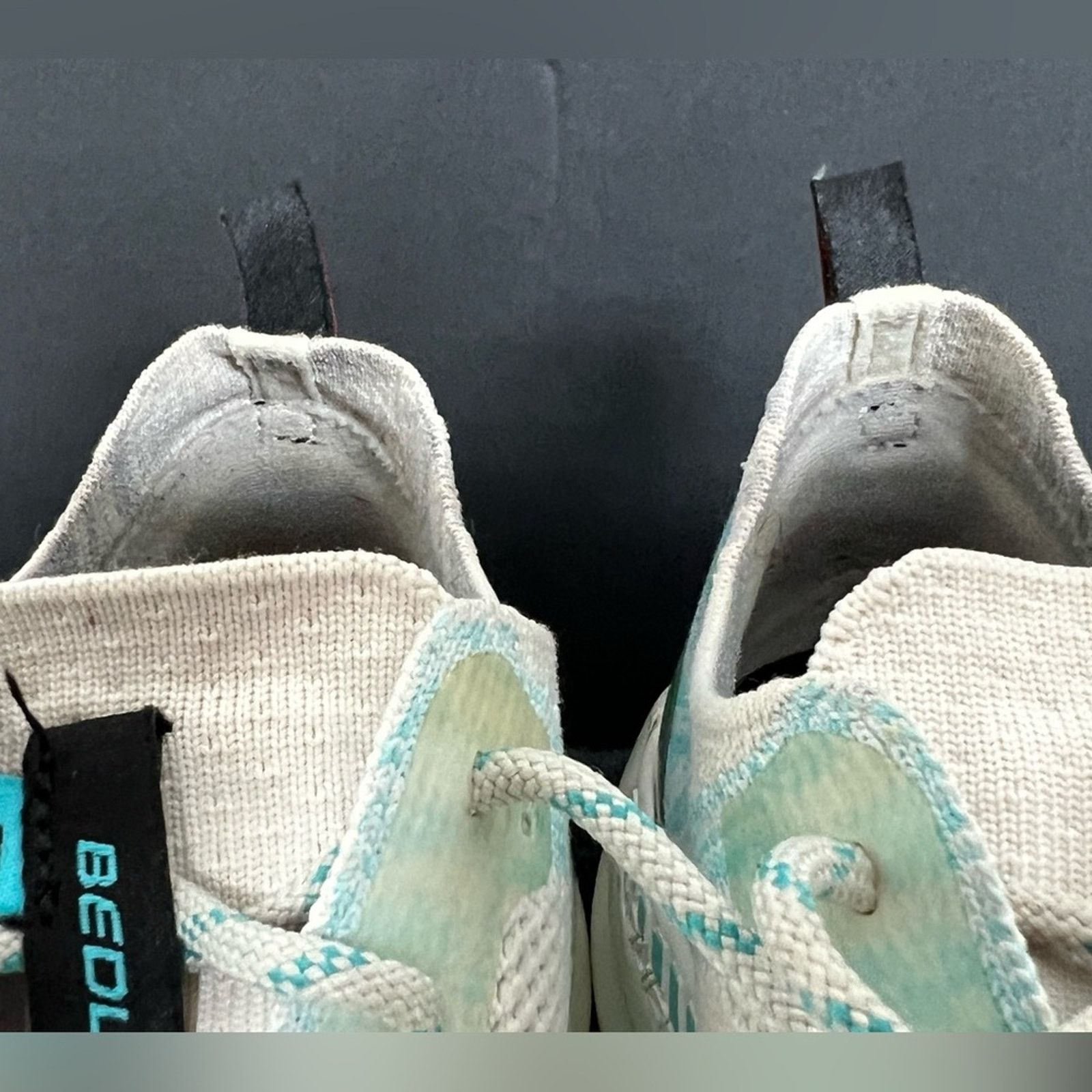 Brooks Brooks Bedlam 3 Men's 9.5 D Medium White Black Aqua Shoes Size US 9.5 / EU 42-43 - 11 Thumbnail