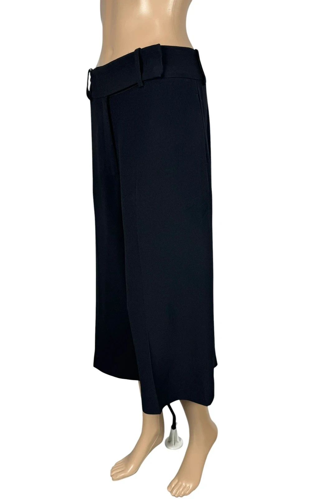 Ermanno Scervino Ermanno Scervino Navy Blue Culottes size 44 Size 30" / US 8 / IT 44 - 1 Thumbnail