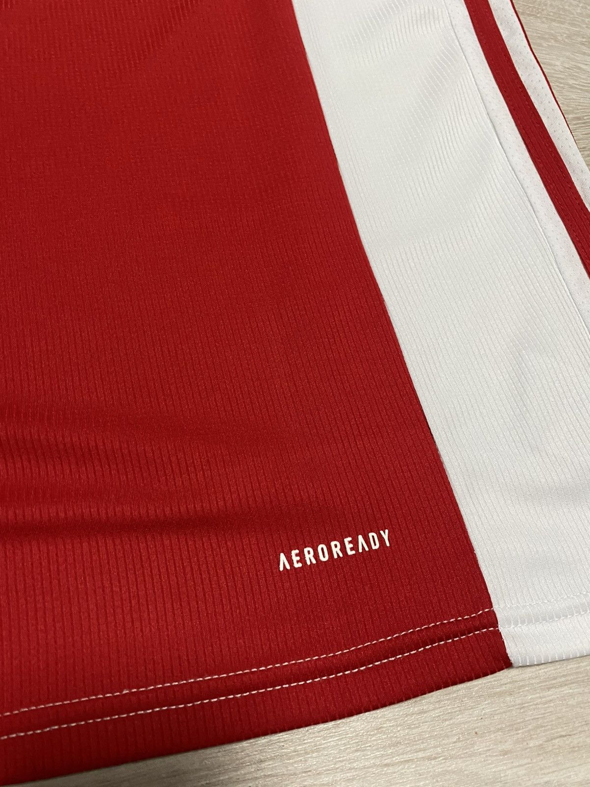 Adidas AJAX Amsterdam Adidas Jersey Patch Liga Champion size L Size US L / EU 52-54 / 3 - 9 Thumbnail