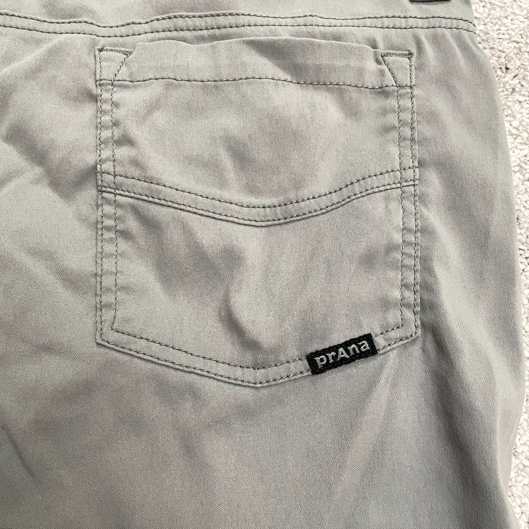 Prana VINTAGE Prana Men's Trail Shorts Chino Casual Travel Microfiber 9-Inch Inseam Gray Size US 35 - 5 Thumbnail