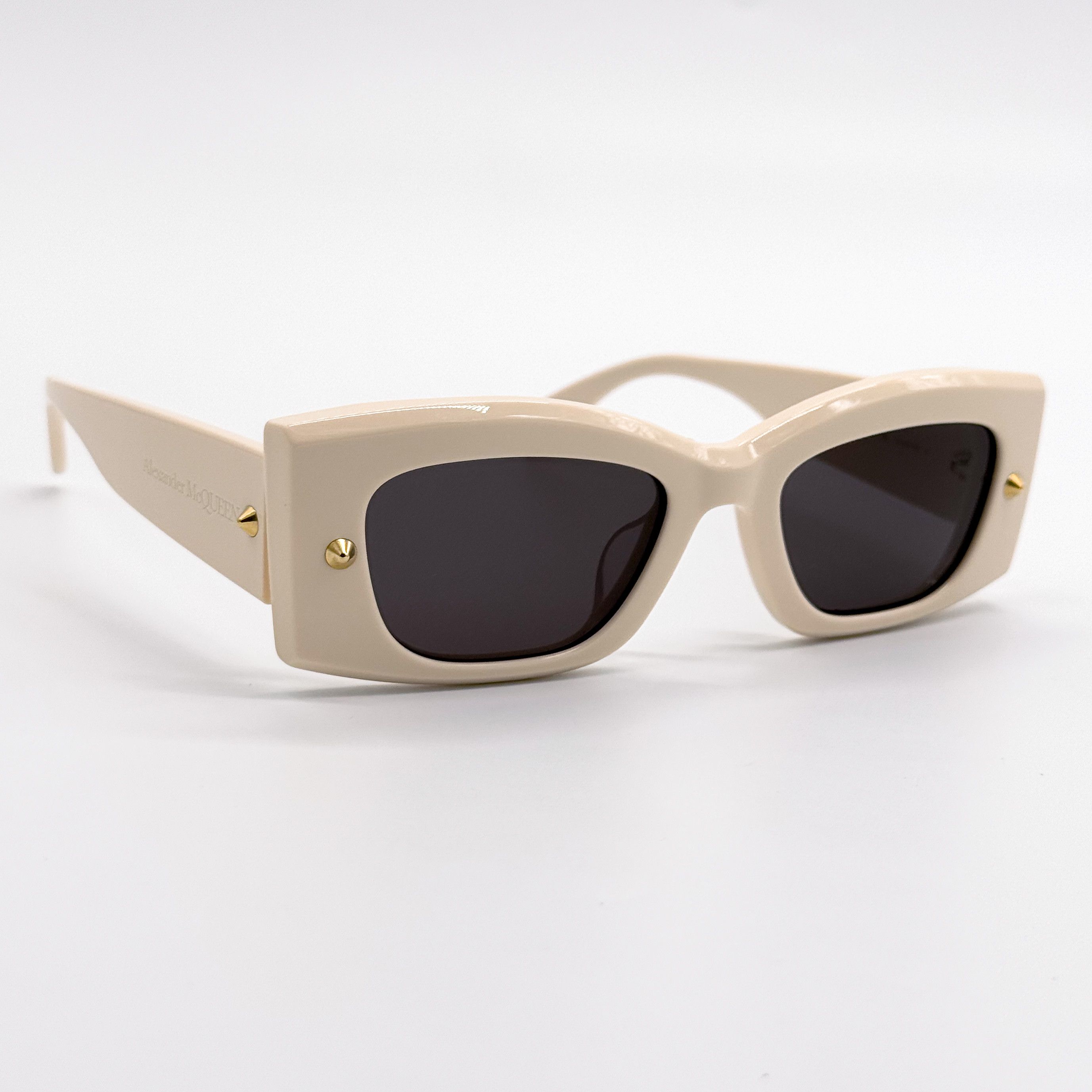 Alexander McQueen NEW ALEXANDER MCQUEEN AM0426S 005 IVORY SUNGLASSES Size ONE SIZE - 6 Thumbnail