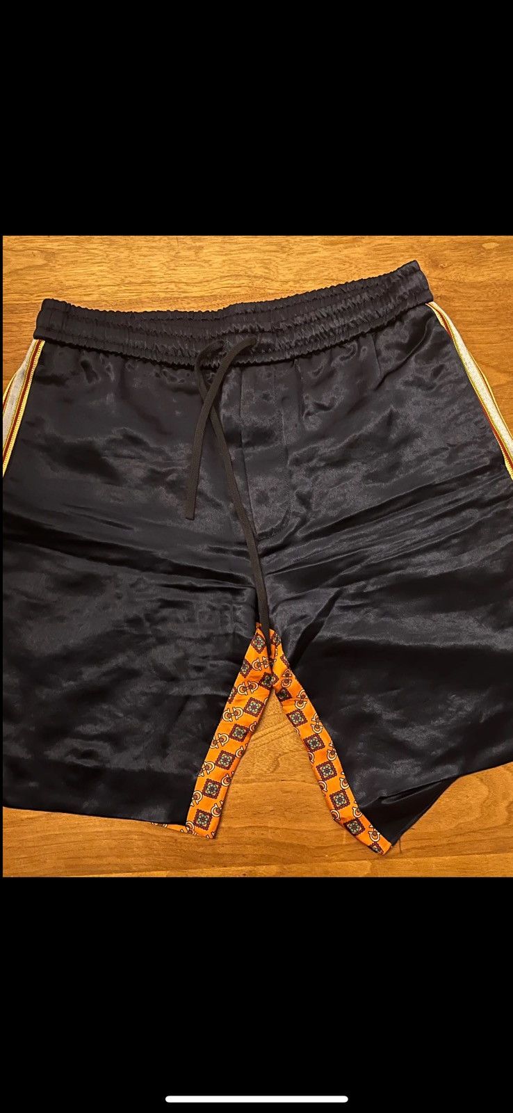 Gucci Silk shorts Size US 32 / EU 48 - 1 Thumbnail