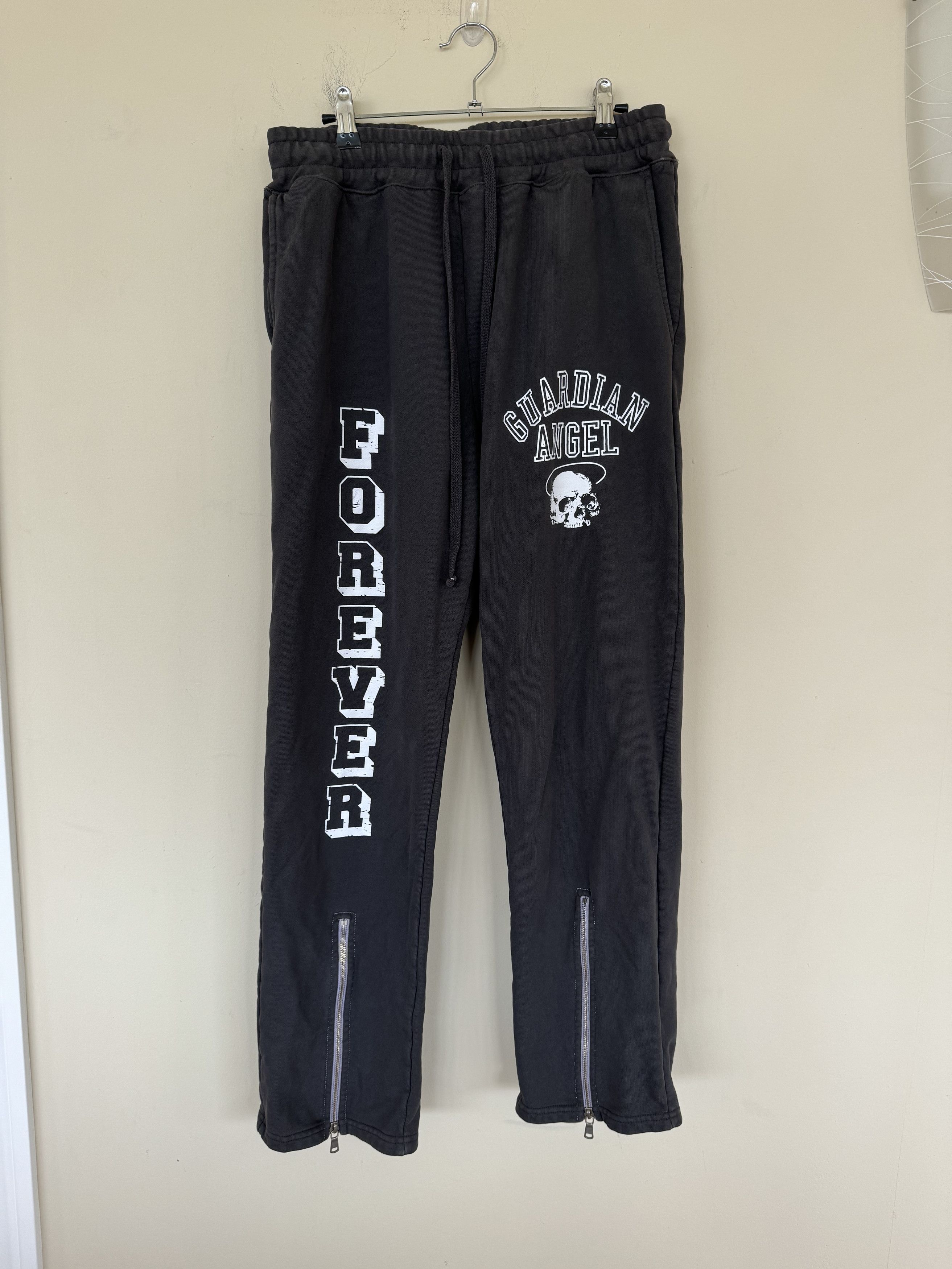 Guardian Angel Guardian Angel Forever Sample Sweatpants 1/1 Size US 32 / EU 48 - 1 Thumbnail
