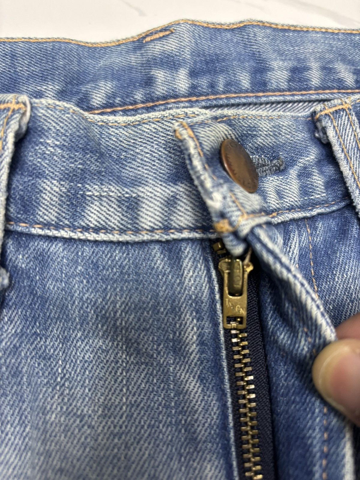 READYMADE READYMADE UNUSED Slim Fit cut Leg Ripped Thrashed Jeans Size US 30 / EU 46 - 13 Thumbnail