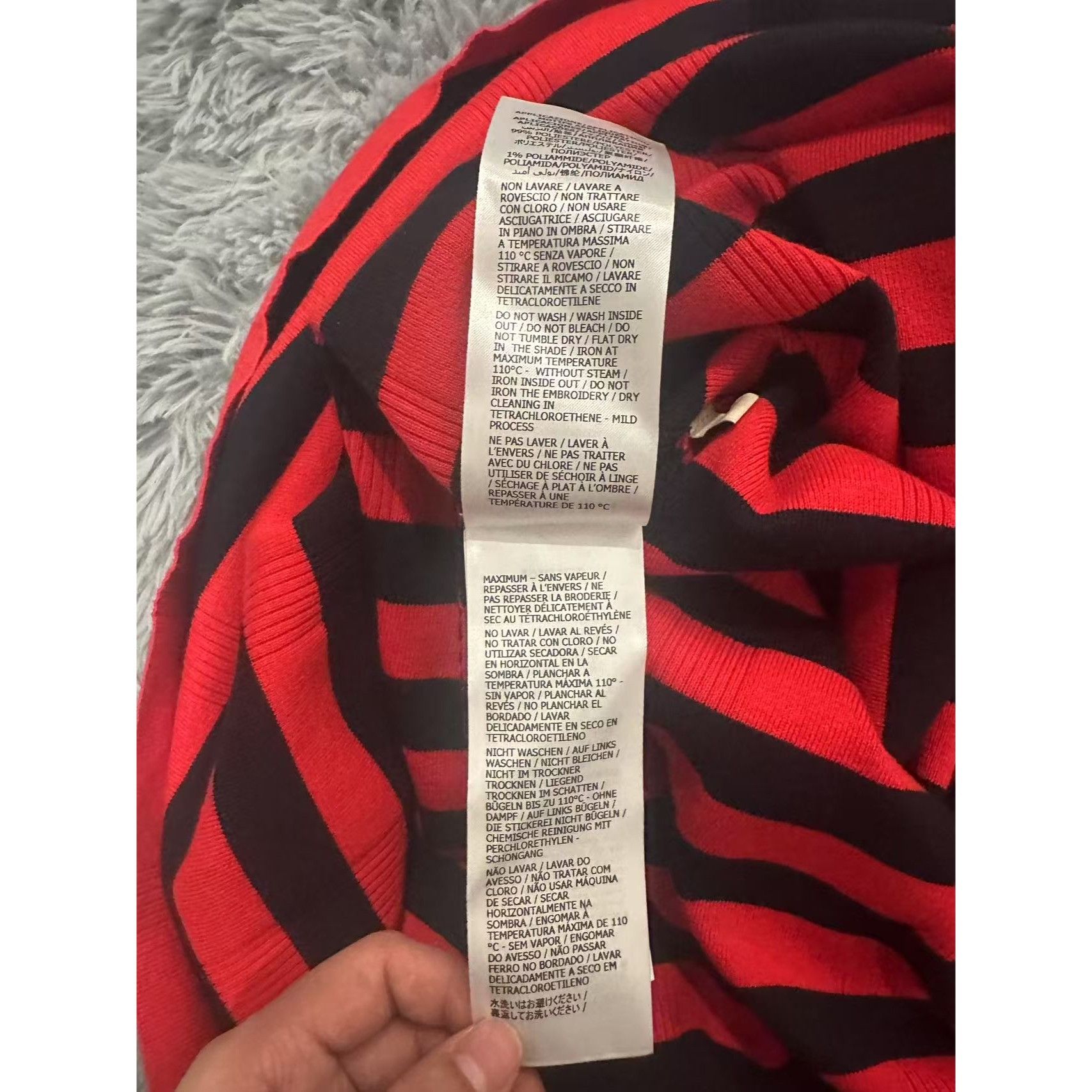 Gucci Gucci Red & Black Striped Polo Knit Dress With Dog Patch Size S / US 4 / IT 40 - 6 Thumbnail