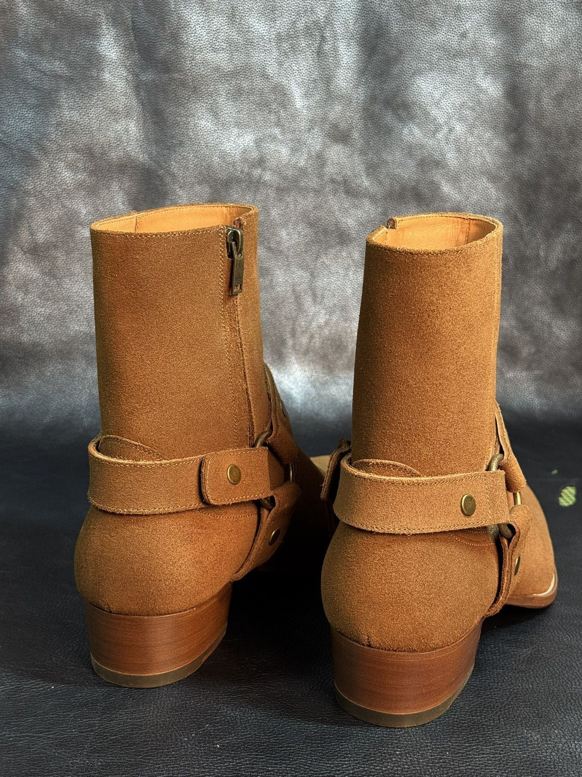 Yves Saint Laurent Yves Saint Laurent Wyatt Boot Suede Size US 9 / EU 42 - 5 Thumbnail