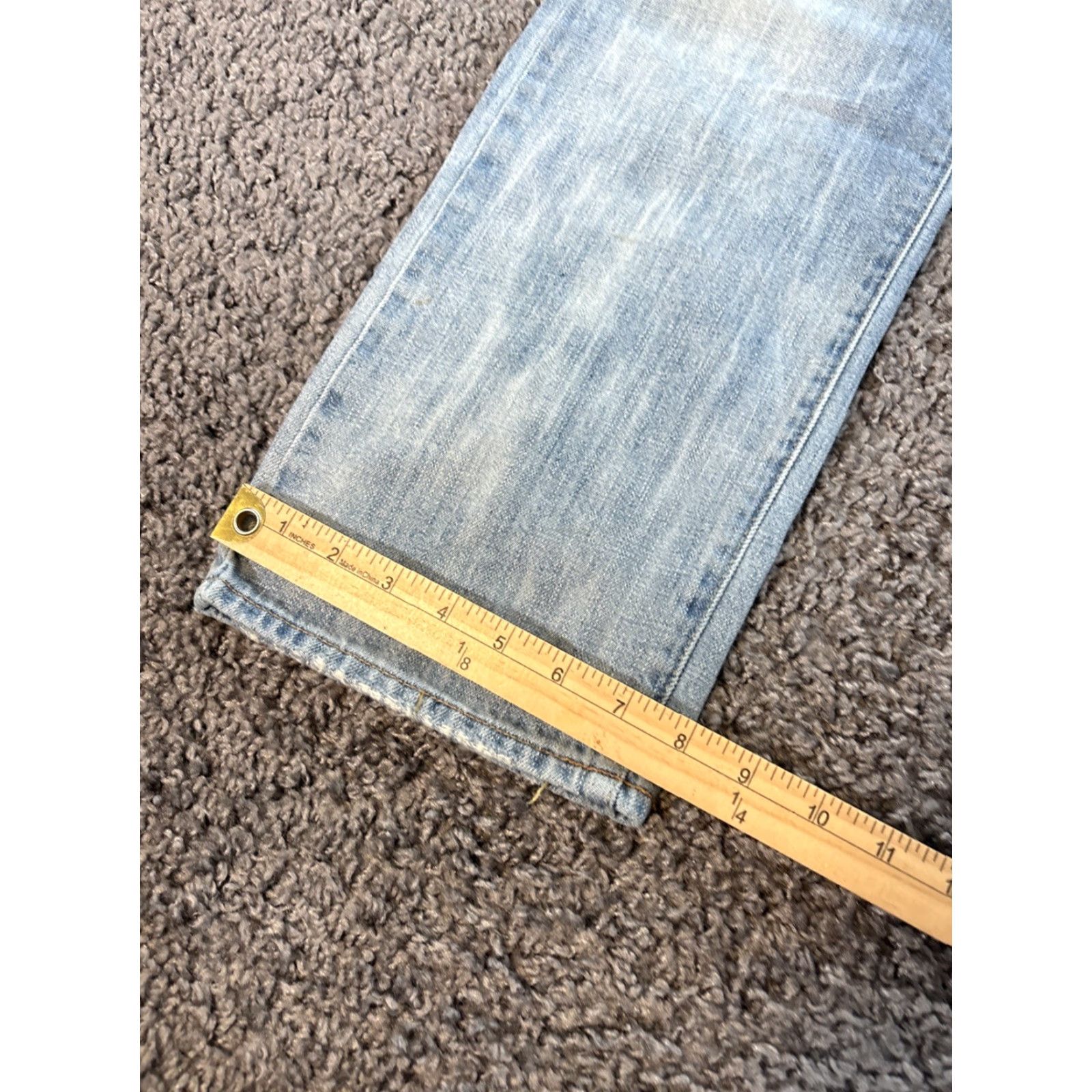American Eagle Outfitters American Eagle Outfitters Jeans Men 30x29 Light Wash Relaxed Straight Blue Logo Distressed 5-Pocket Denim 29 Inseam Regular XS-? Size US 30 / EU 46 - 3 Thumbnail