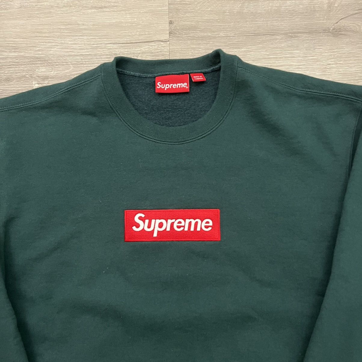 Supreme Supreme Box Logo Crewneck FW22 Size US M / EU 48-50 / 2 - 3 Thumbnail
