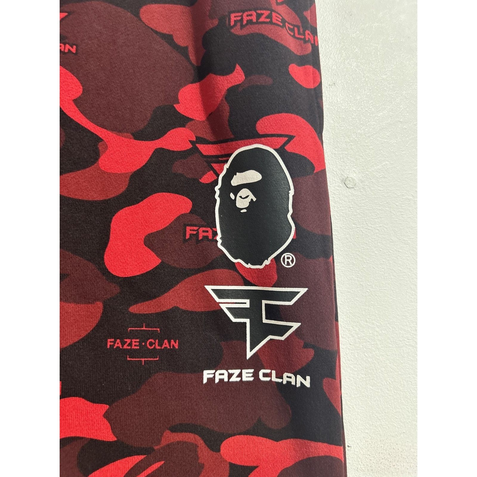 Bape BAPE FAZE CLAN RED ABC CAMO JOGGER SIZE XL NEW Size US 34 / EU 50 - 2 Thumbnail