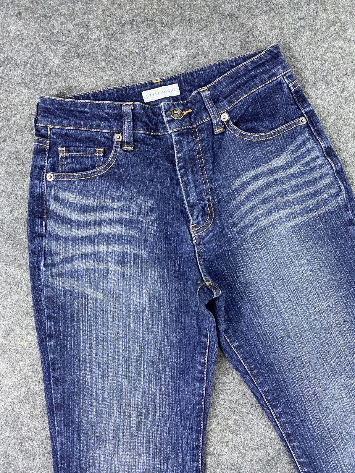 Japanese Brand Japanese Brand Style Basic Blue Wash Flare Jeans - J1019 Size 26" / US 2 / IT 38 - 3 Thumbnail