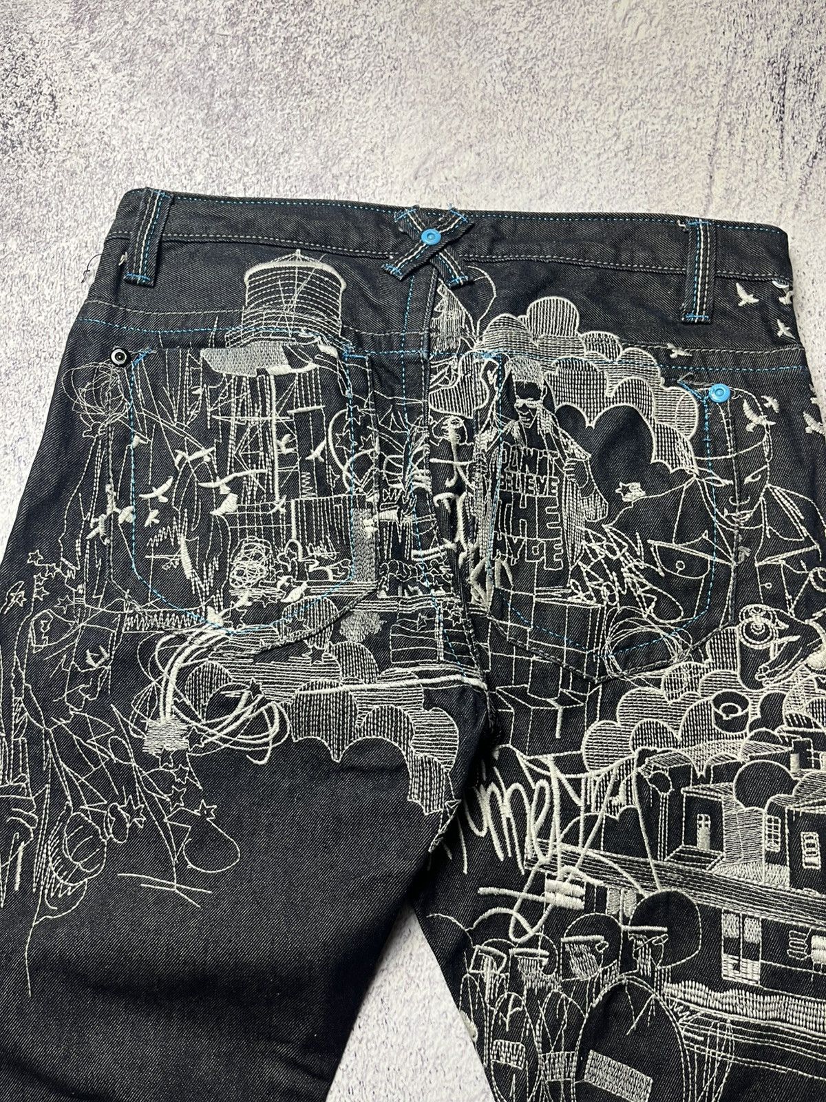 Japanese Brand 0Os VINTAGE Avant Garde Big logo Japanese Baggy Pants Y2K Size US 33 - 10 Thumbnail