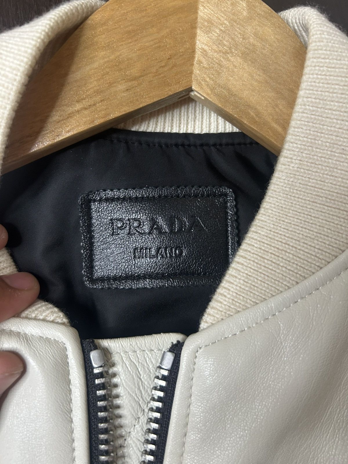 Prada Prada Raf Simons White Leather Bomber Size US L / EU 52-54 / 3 - 6 Thumbnail