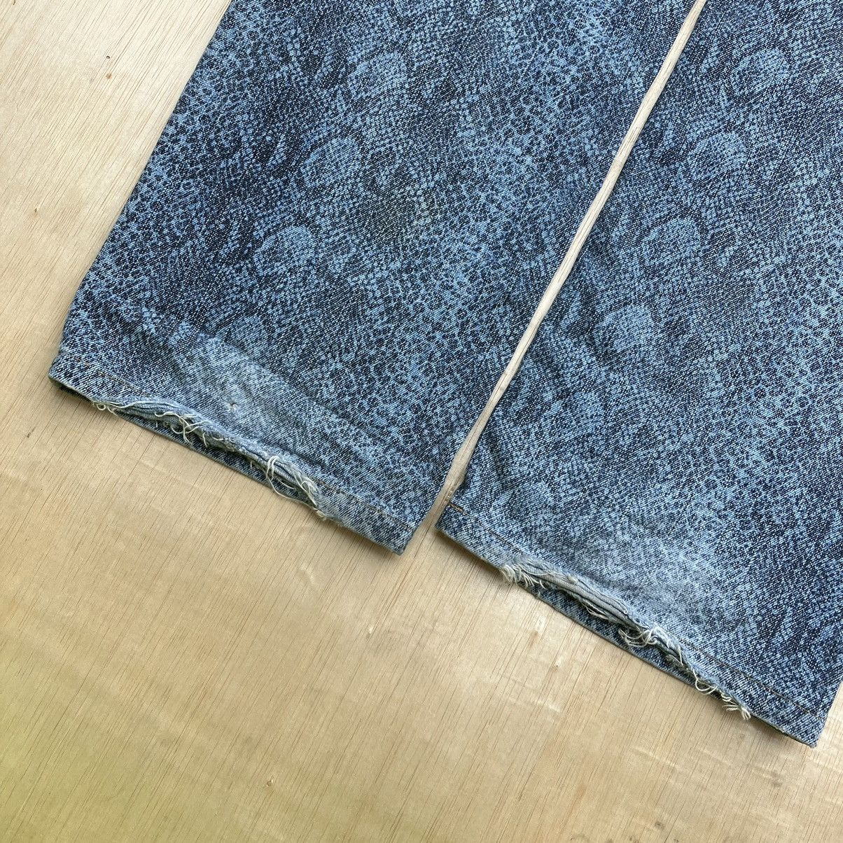 Japanese Brand COOL DRIVE STRIKER CAMO SNAKE EMBROIDERED DENIM Size US 34 / EU 50 - 10 Thumbnail