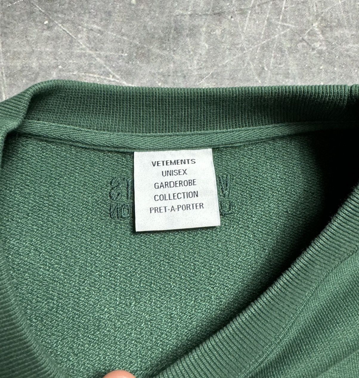 Vetements Vetements Polizei Crewneck Sweatshirt Size US M / EU 48-50 / 2 - 4 Thumbnail