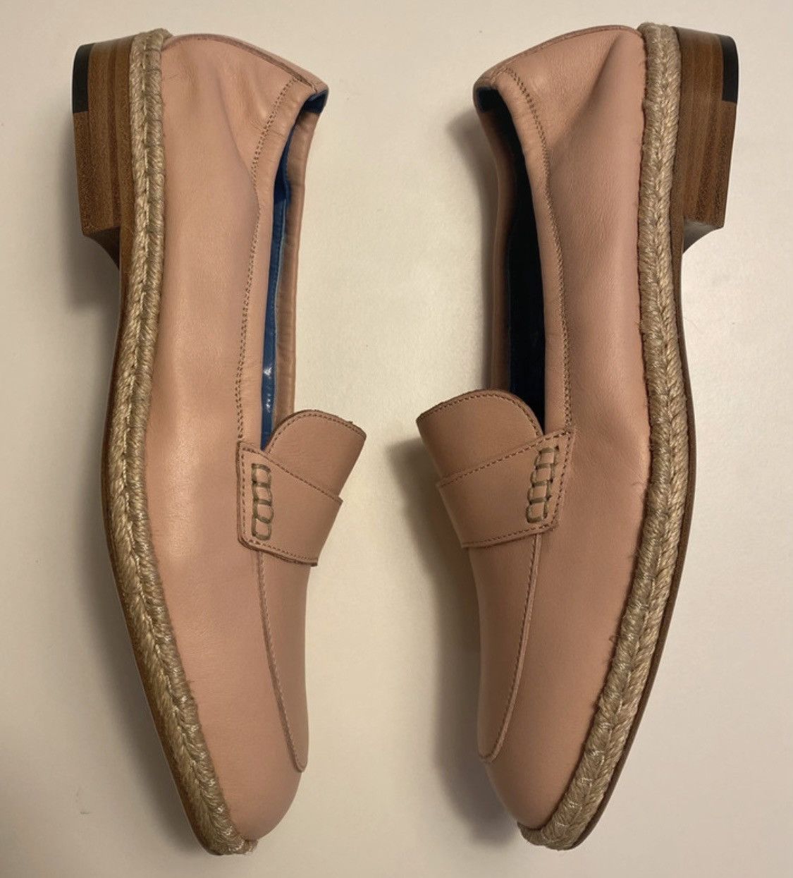 Loafers in smooth leather and rope
