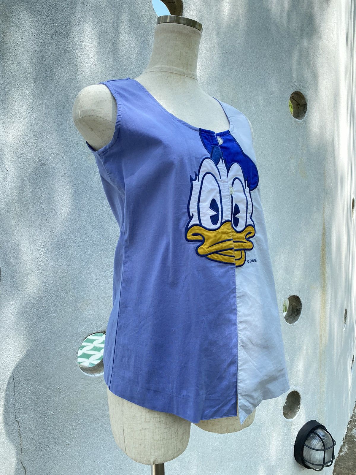 Disney Donald Duck blouse Size ONE SIZE - 11 Thumbnail