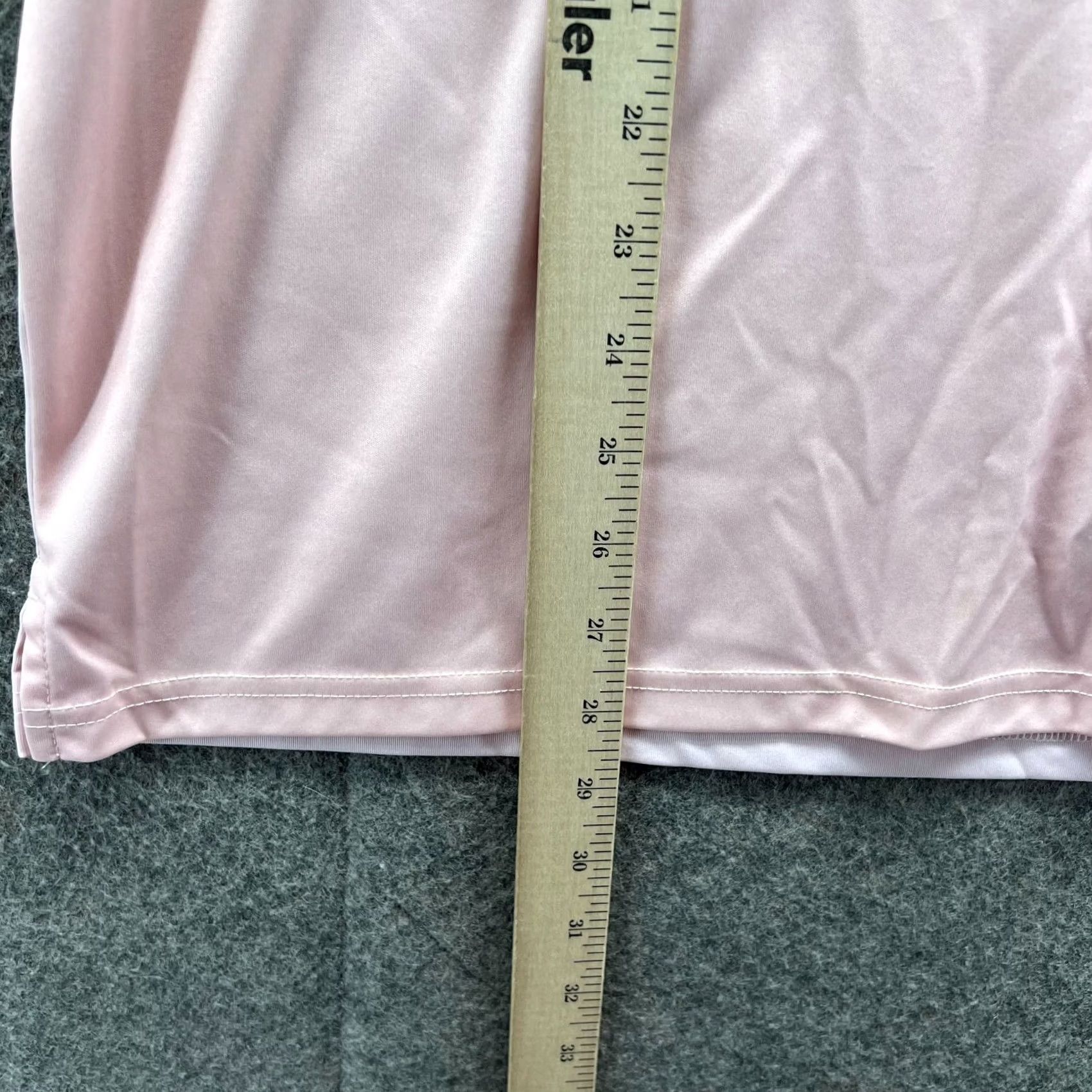 Oakley VINTAGE Oakley Polo Shirt Mens Small Pastel Pink Preppy Performance Polyester Golf Size US S / EU 44-46 / 1 - 7 Thumbnail