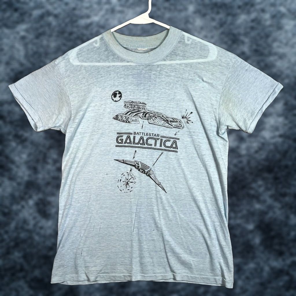 Vintage VINTAGE 70s Battlestar Galactica TV Show T Shirt Cotton Blend Graphic Tee Adult Medium Blue Mens Size US M / EU 48-50 / 2 - 1 Thumbnail