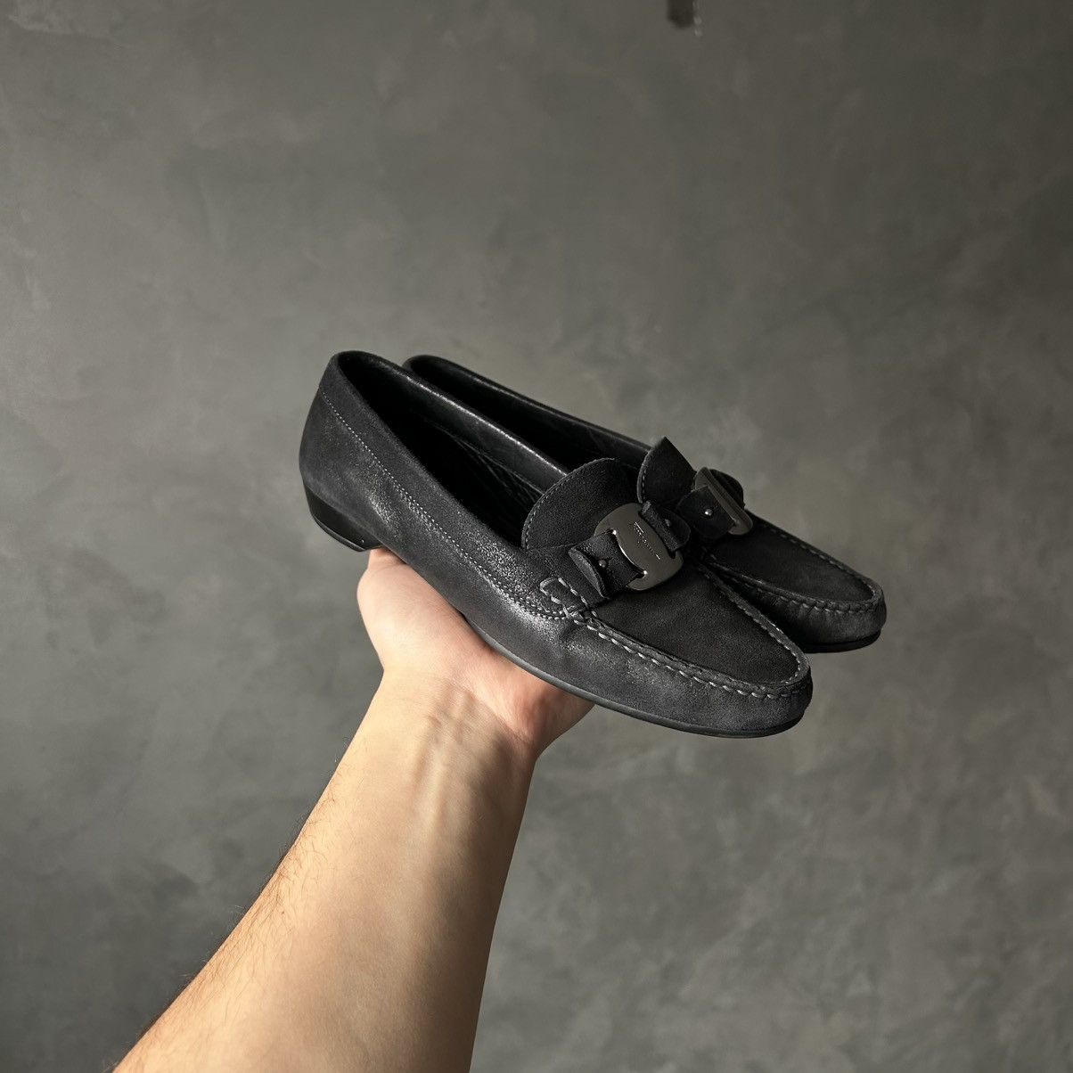 Salvatore Ferragamo Vintage Salvatore Ferragamo Suede Loafers Size US 6 / IT 36 - 1 Thumbnail