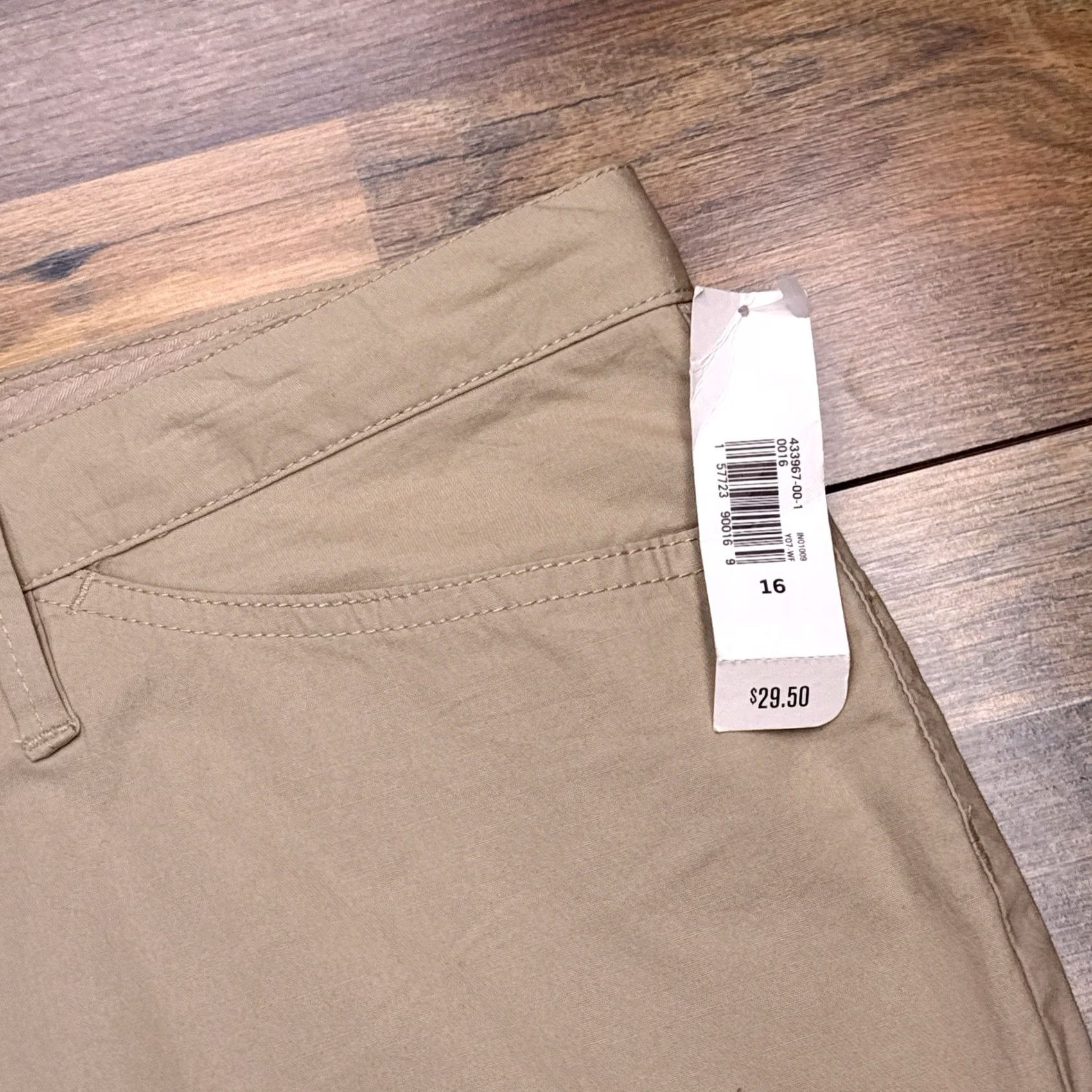 Old Navy Old Navy Capri Pants Womens 16 High Rise Stretch Classic Rise Brown Tan 22.5 Inseam Casual Knit Logo New with Tags Size 38" / US 16 / IT 52 - 4 Thumbnail