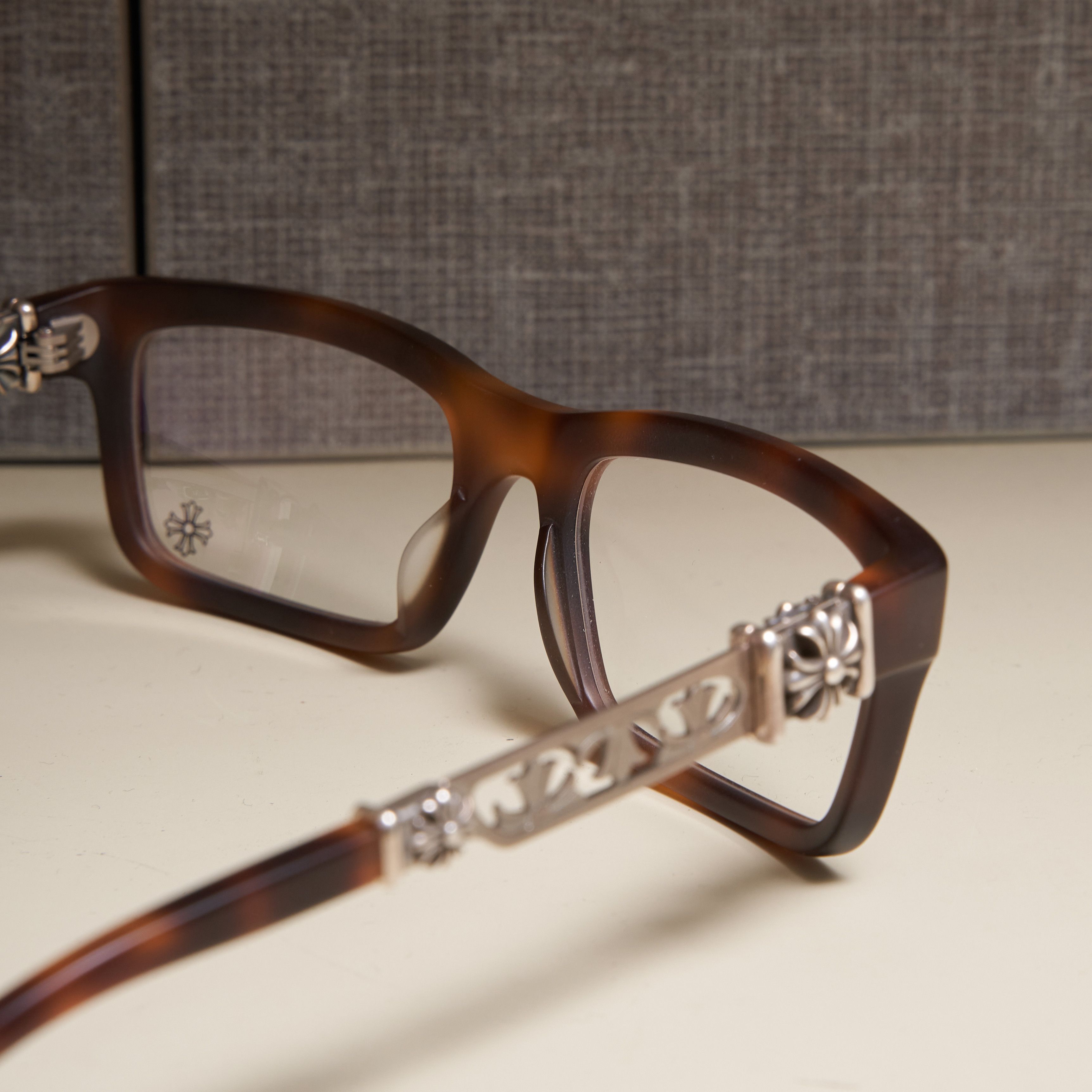 Chrome Hearts CHROME HEARTS PENETRANUS III Matte Butterscotch Tortoise Size ONE SIZE - 9 Thumbnail
