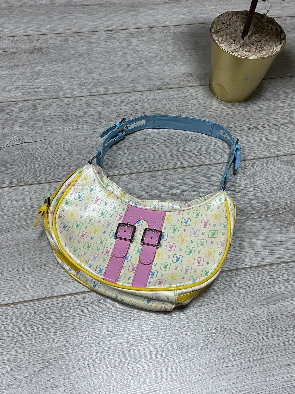 Playboy Playboy 🐰 monogram small handle bag rabbit head Size ONE SIZE - 2 Thumbnail