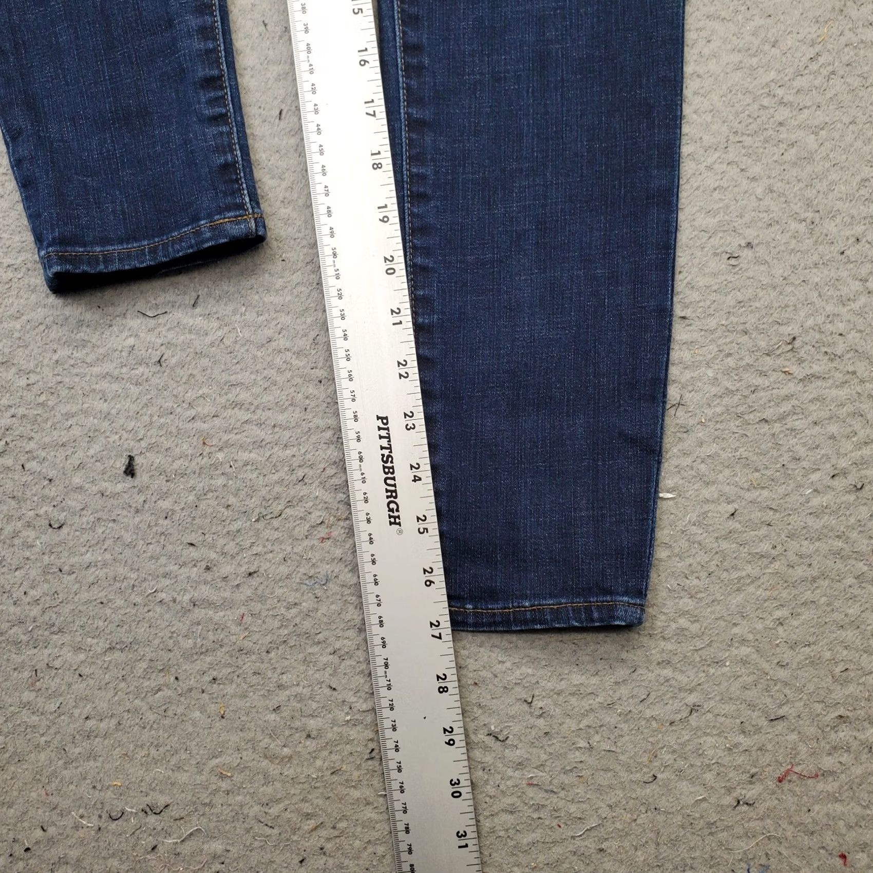 Gap Gap Womens Jeans Skinny 5-Pocket Design Blue Denim Cotton Faded Stretch Size 29 Jeans Adult Womens Size 29" - 4 Thumbnail