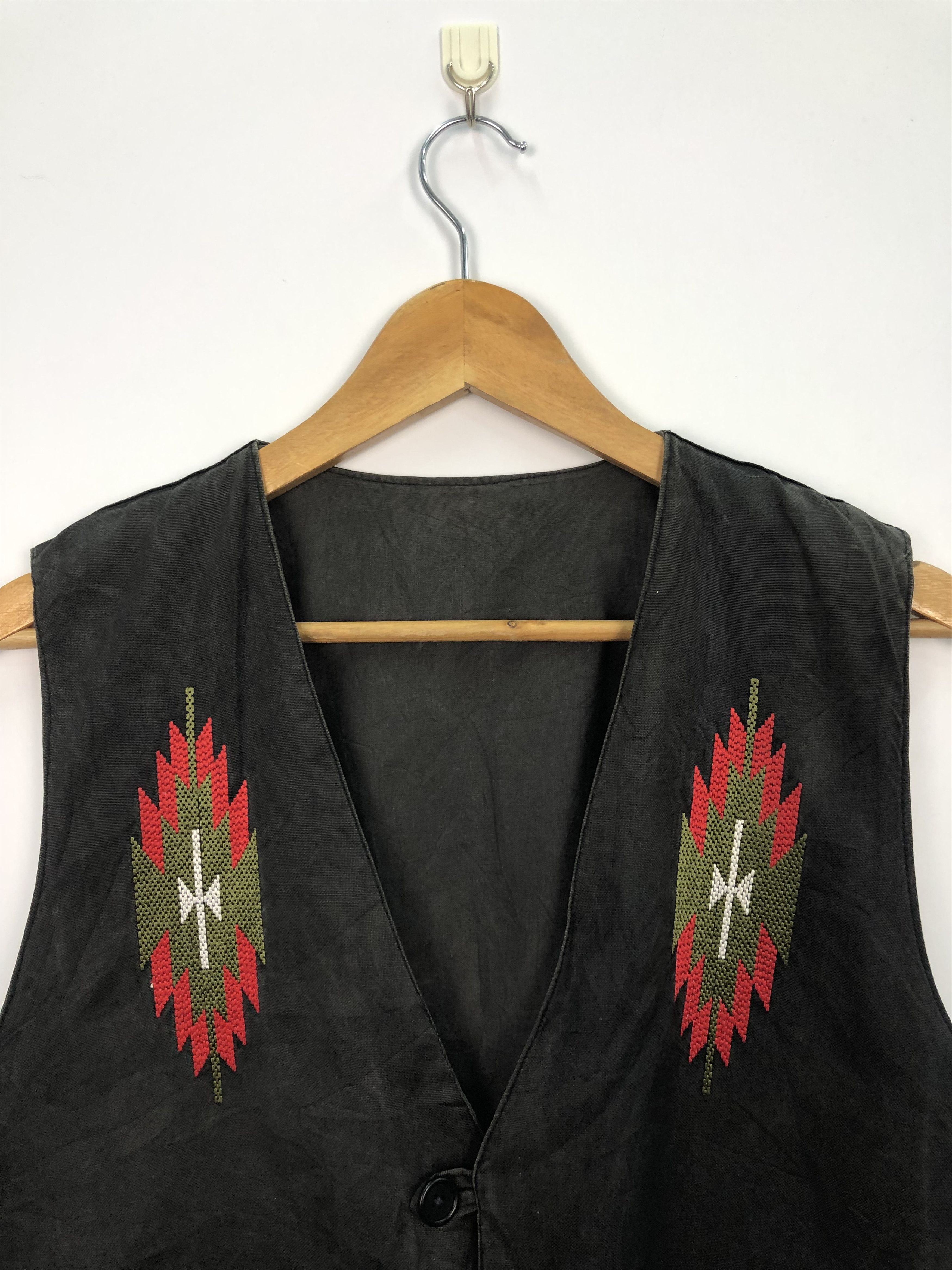 Japanese Brand Vintage Rare Navajo Vest J0114 Size 34R - 3 Thumbnail