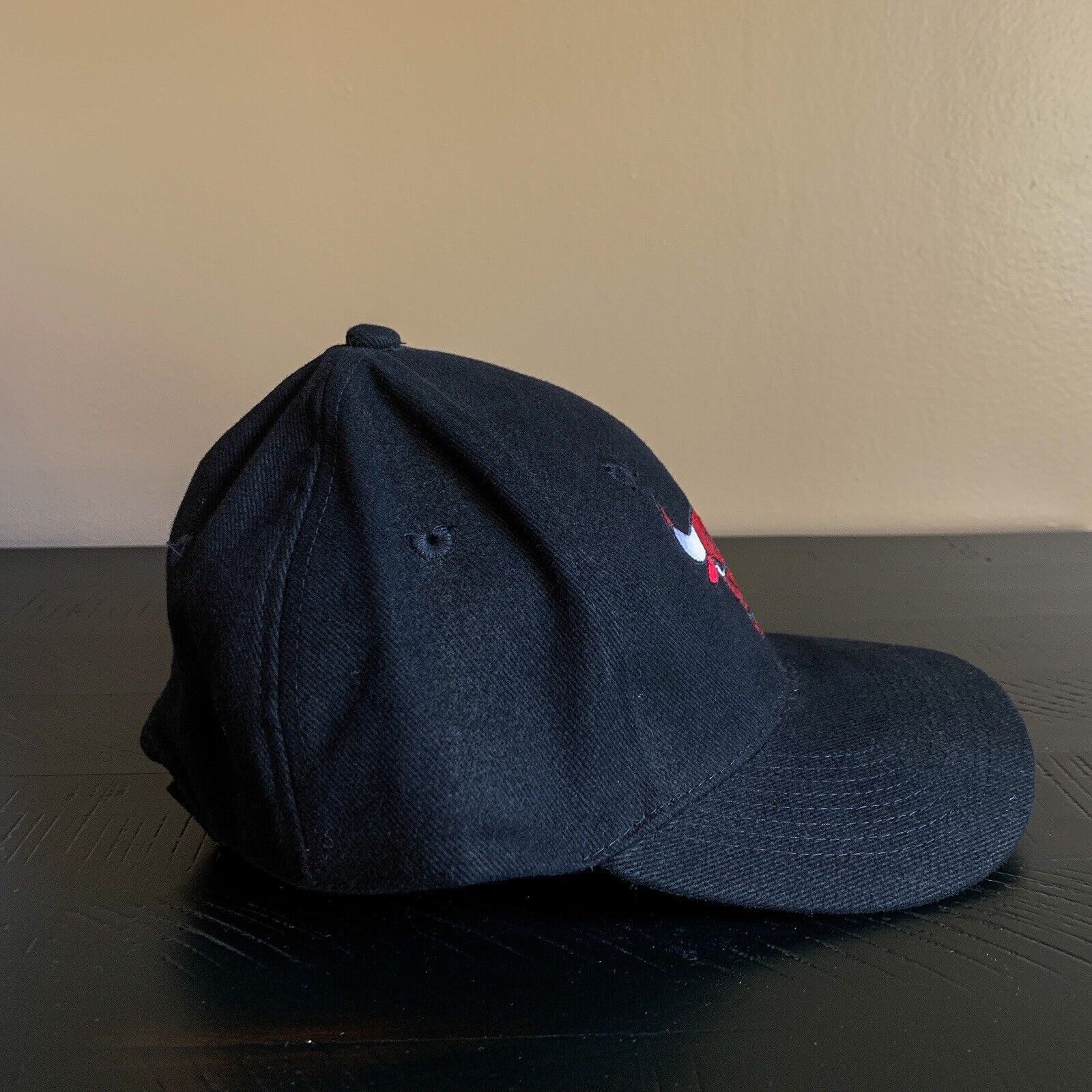 NBA Chicago Bulls NBA Basketball Kick 10 Pro Gear Sears Hat Size ONE SIZE - 2 Thumbnail