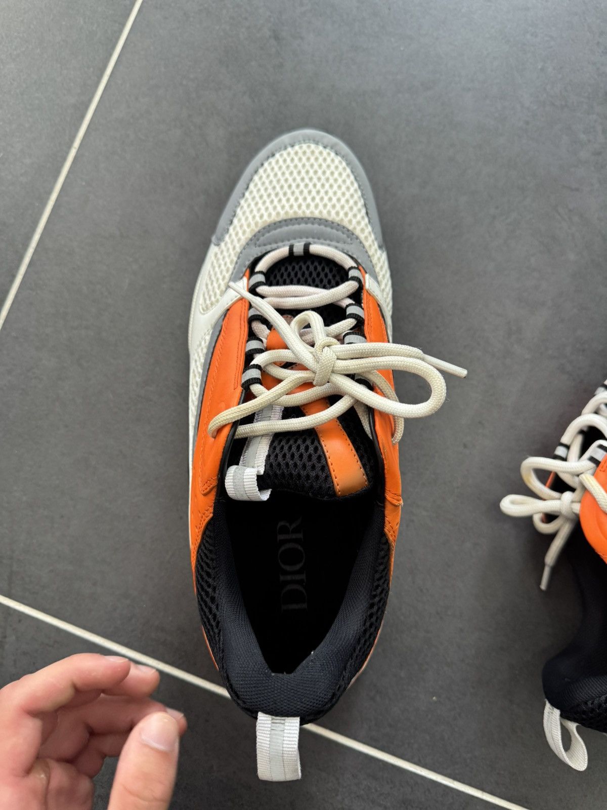 Dior Dior b22 white/orange Size US 12 / EU 45 - 13 Thumbnail