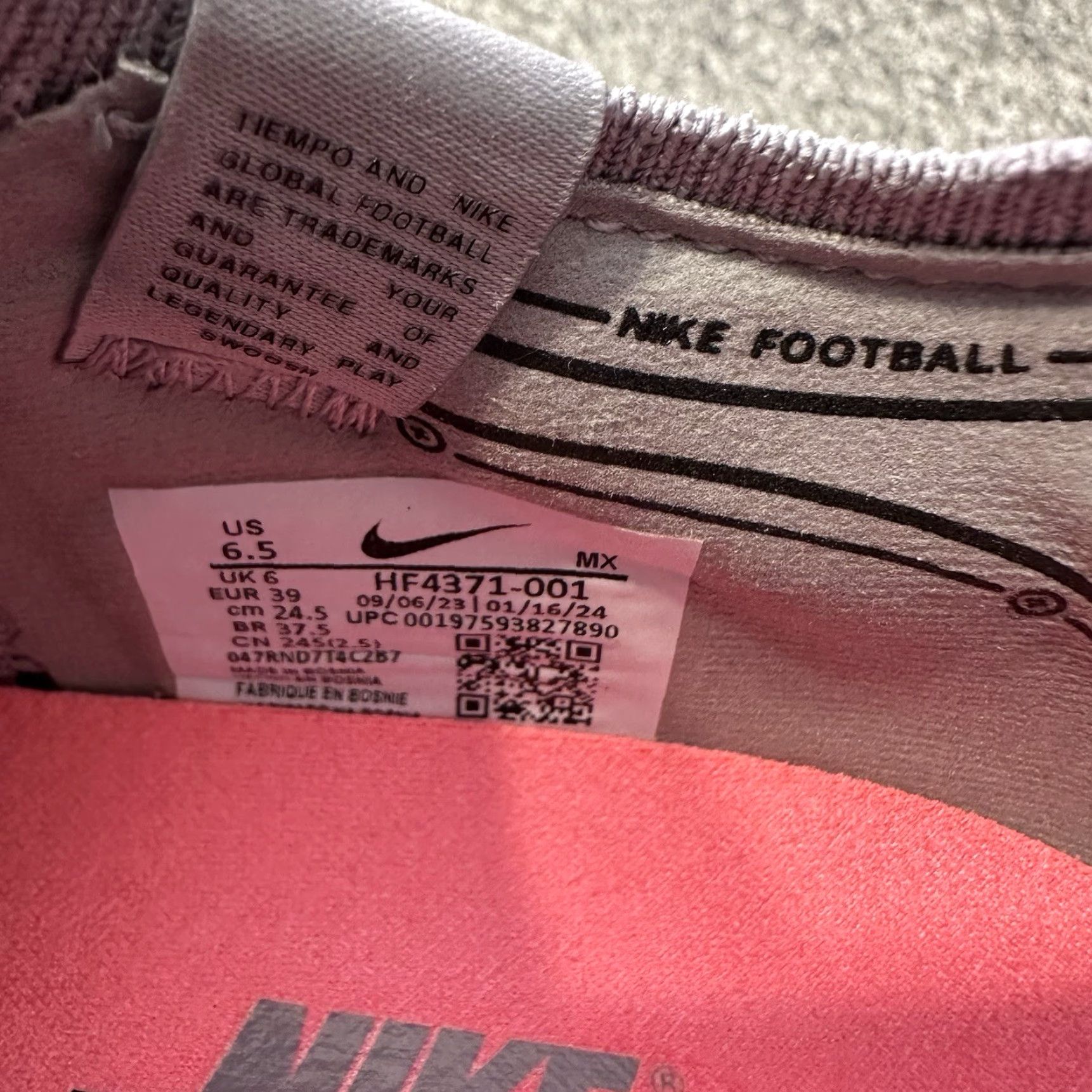 Nike Nike Tiempo Legend 10 Elite FG Soccer Cleats Mens 6.5 Atmosphere Grey HF4371 001 Size US 7 / EU 40 - 8 Thumbnail