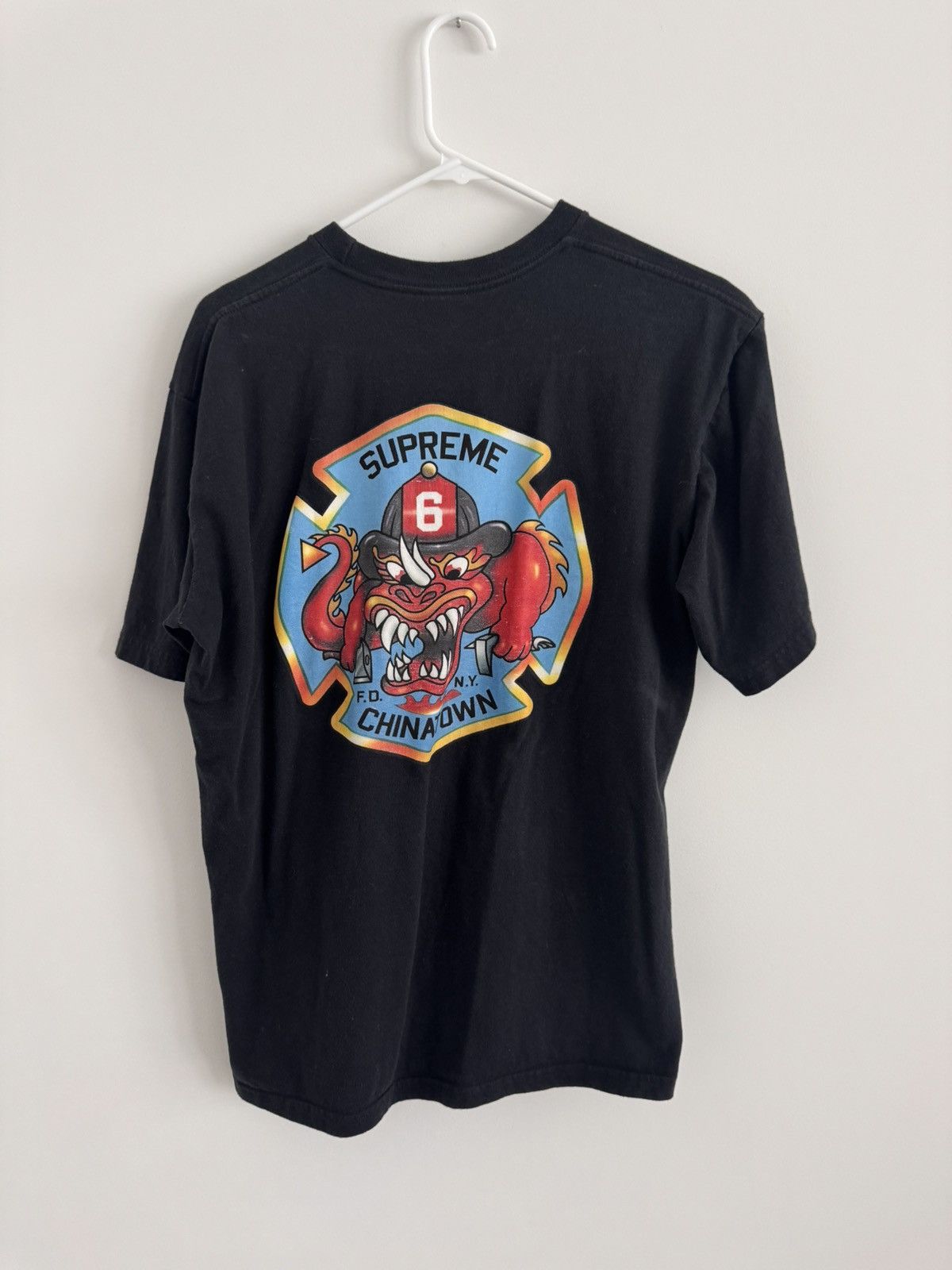 Supreme Supreme FDNY Engine 9 Chinatown Black Tee Size Large Size US L / EU 52-54 / 3 - 2 Thumbnail