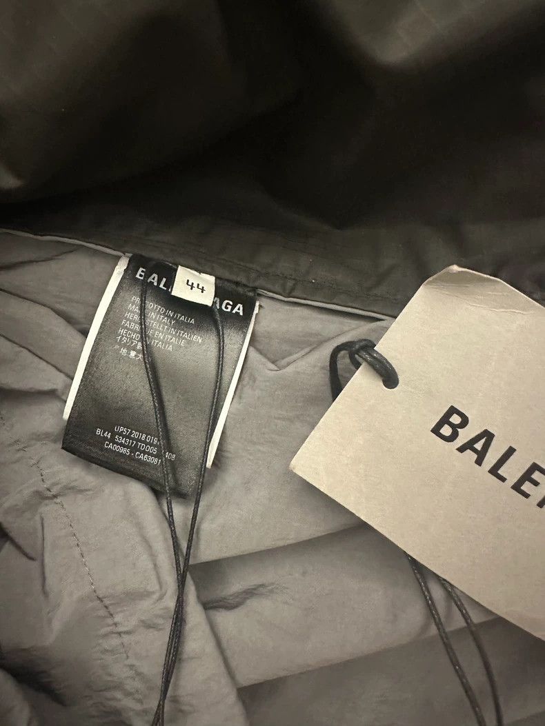 Balenciaga Balenciaga First generation of assault clothes jacket 2502- Size US S / EU 44-46 / 1 - 3 Thumbnail