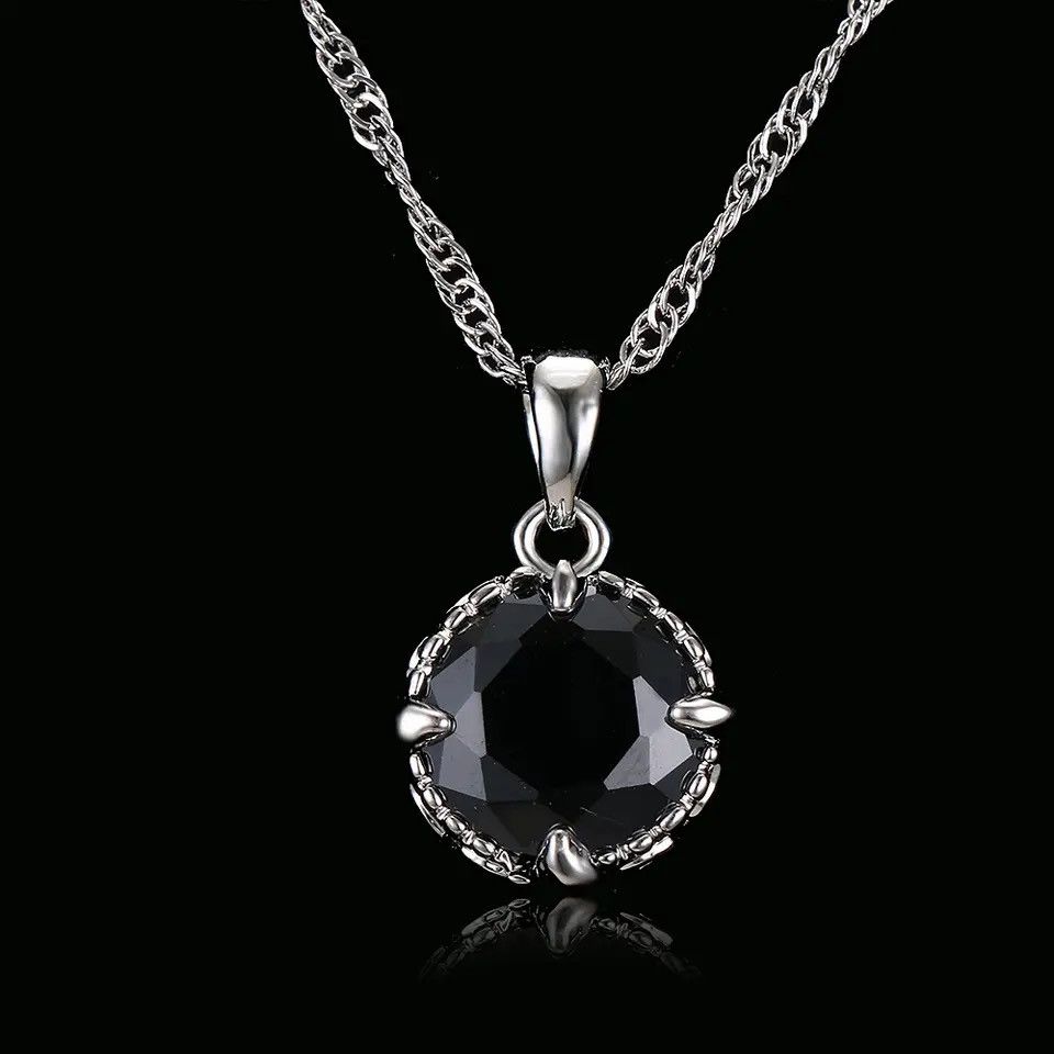 Jewelry Luxury Brand Round Black Crystal Necklace Size ONE SIZE - 1 Thumbnail